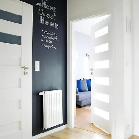 Mogilska Tauron Arena Two Bedroom דירה